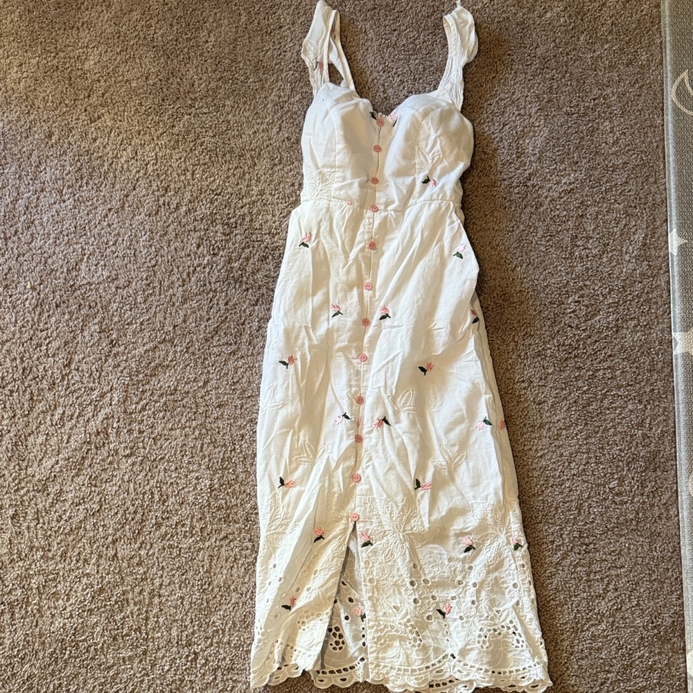 Elegant White Midi Dress with Floral Accents